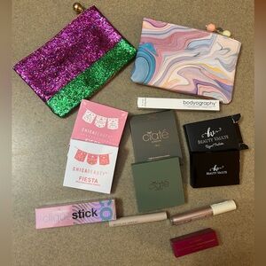 IPSY Lot of 2 Glam Bags w/ Total 10 Samples Eyeshadow Palettes, Crayons, Liner